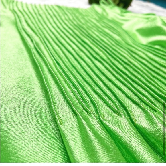 Vintage 1970s 70s Handmade Neon Green Pintucked Short Sleeve Qiana Maxi Dress - Picture 7 of 16